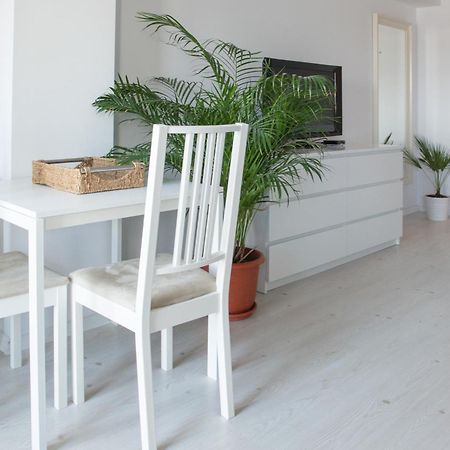 Airport Residence - 5 Mins From Airport أوتوبين المظهر الخارجي الصورة