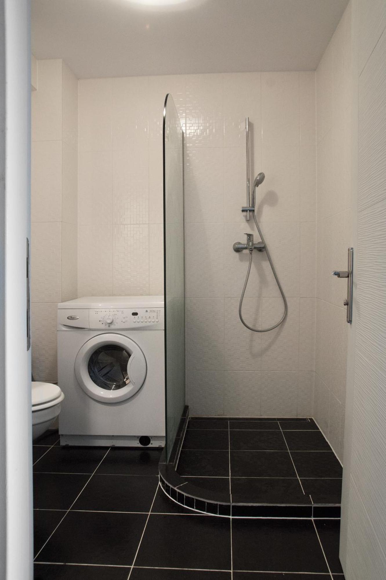 Airport Residence - 5 Mins From Airport أوتوبين المظهر الخارجي الصورة